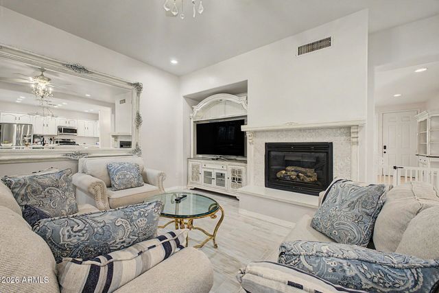 4657 E CABRILLO Drive, Gilbert, AZ 85297