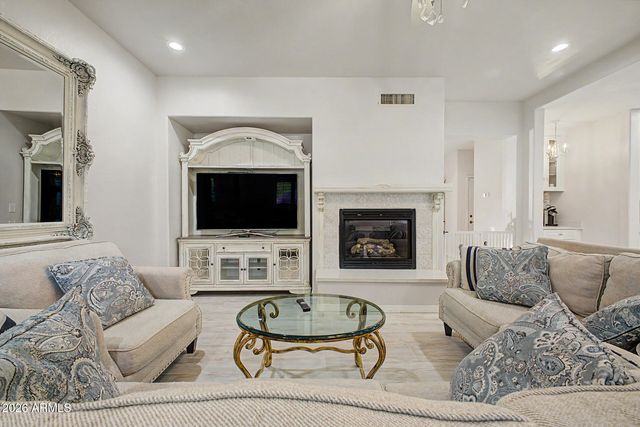 4657 E CABRILLO Drive, Gilbert, AZ 85297
