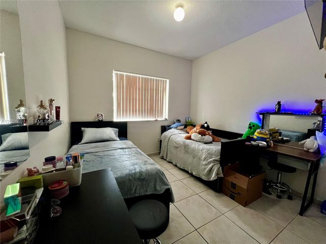 7290 NW 114th Ave 209-7, Doral, FL 33178