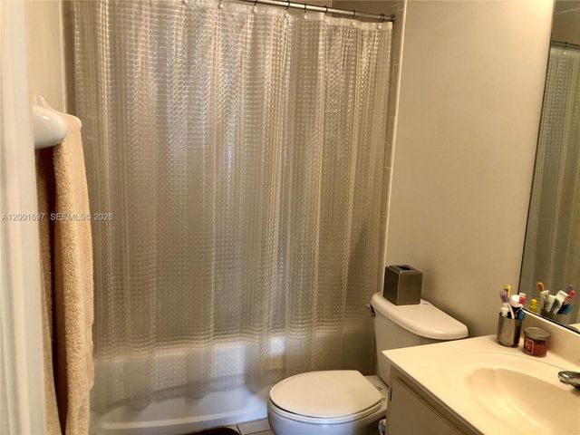 7290 NW 114th Ave 209-7, Doral, FL 33178