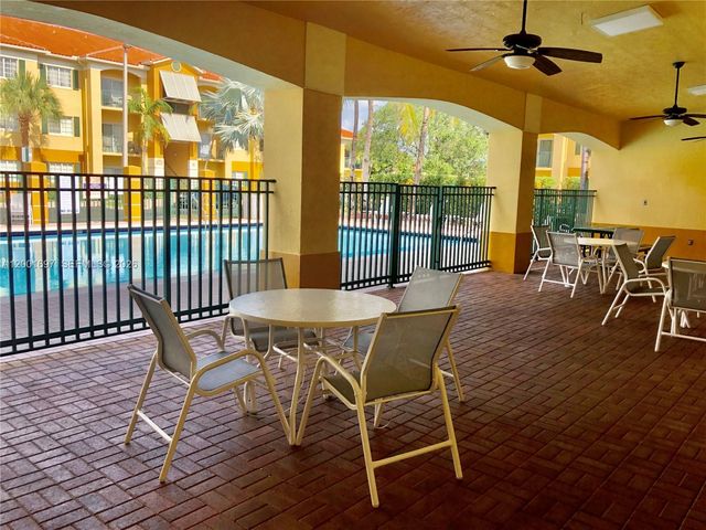 7290 NW 114th Ave 209-7, Doral, FL 33178