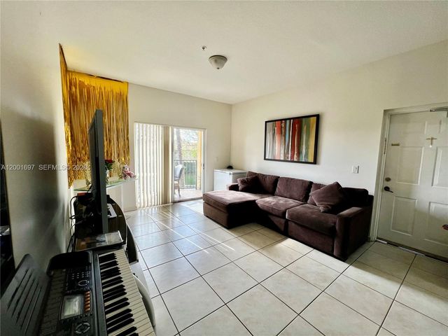 7290 NW 114th Ave 209-7, Doral, FL 33178