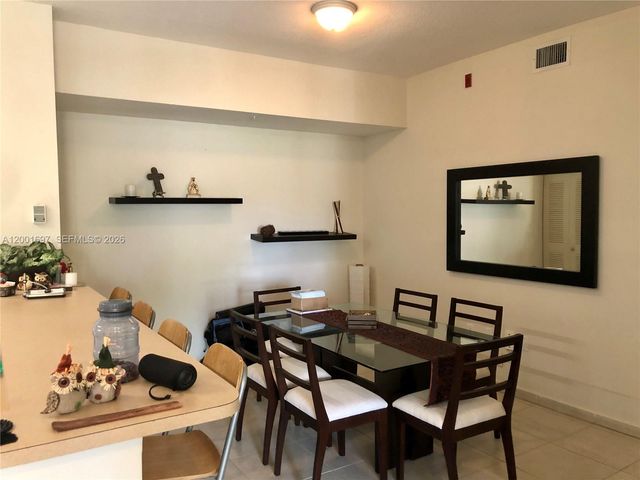 7290 NW 114th Ave 209-7, Doral, FL 33178