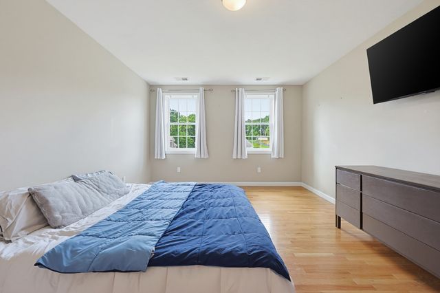 15 Willow Brook Lane, Blackstone, MA 01504