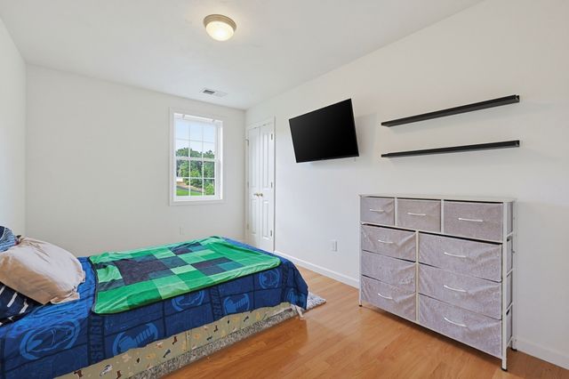 15 Willow Brook Lane, Blackstone, MA 01504