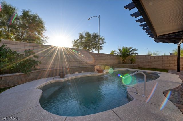 9609 Lexington Arch Street, Las Vegas, NV 89178