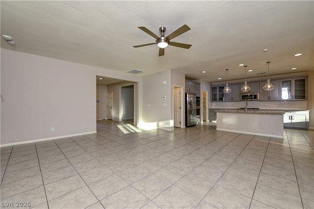 9609 Lexington Arch Street, Las Vegas, NV 89178