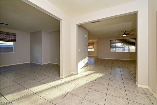 9609 Lexington Arch Street, Las Vegas, NV 89178