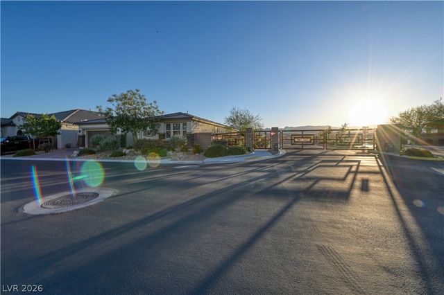 9609 Lexington Arch Street, Las Vegas, NV 89178