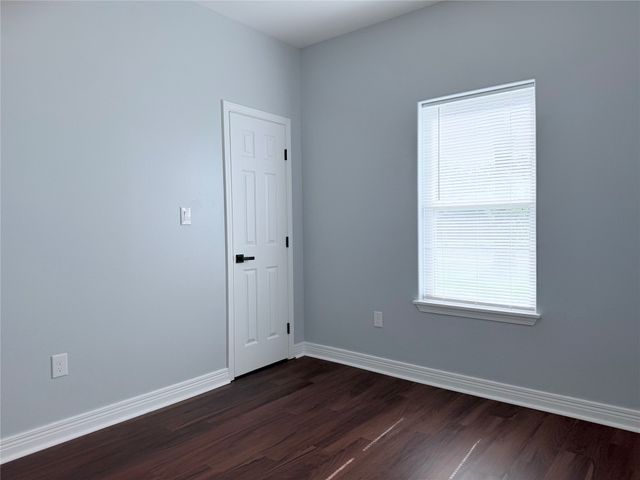 449 Cypress Street, Pittsburg, TX 75686