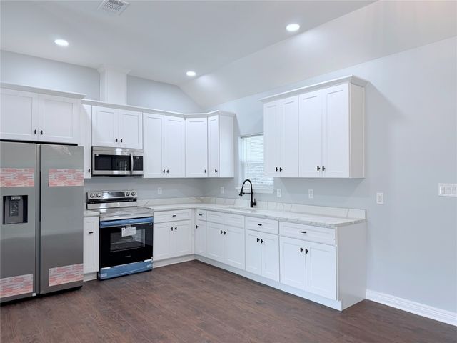 449 Cypress Street, Pittsburg, TX 75686