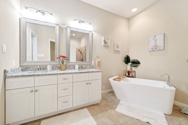 6622 Windward View Drive, Rowlett, TX 75088