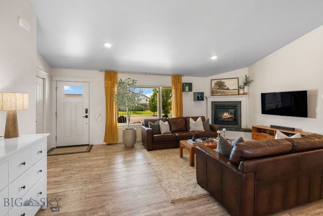 1502 Roundup Boulevard, Belgrade, MT 59714