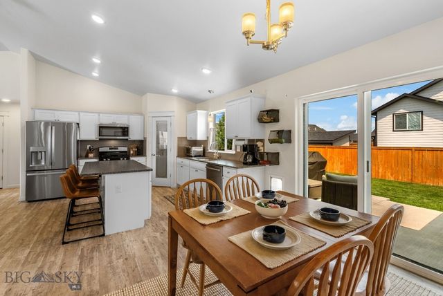 1502 Roundup Boulevard, Belgrade, MT 59714
