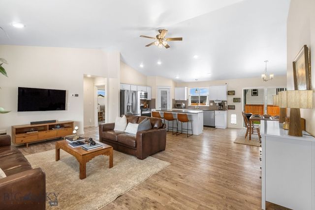 1502 Roundup Boulevard, Belgrade, MT 59714