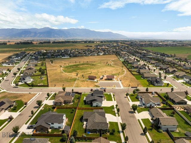 1502 Roundup Boulevard, Belgrade, MT 59714