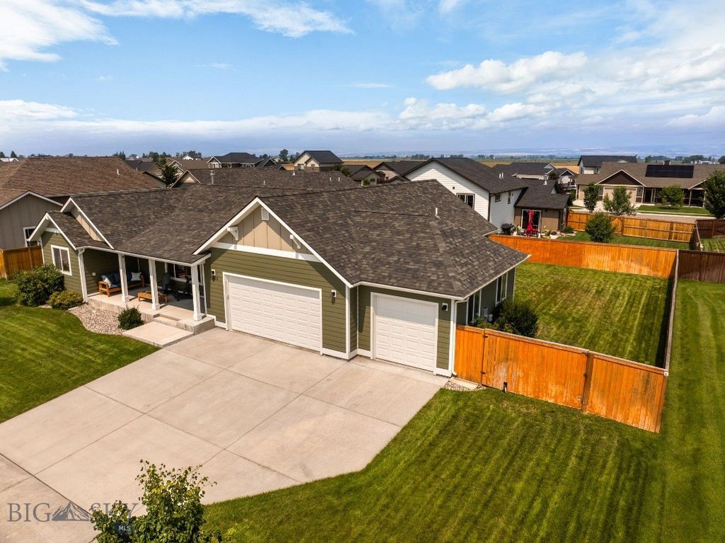 1502 Roundup Boulevard, Belgrade, MT 59714 photo 3