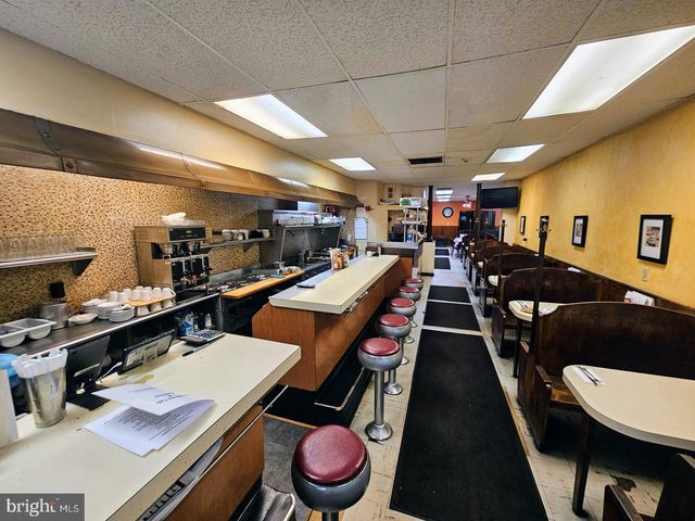 192 S BROAD ST, Trenton, NJ 08608