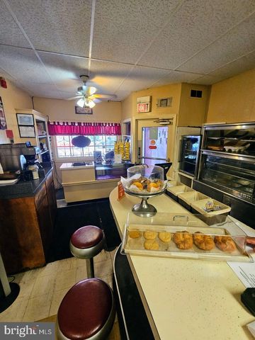 192 S BROAD ST, Trenton, NJ 08608