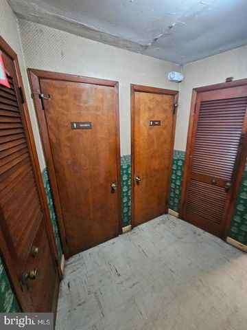 192 S BROAD ST, Trenton, NJ 08608