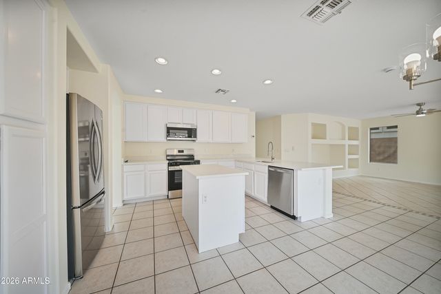 7456 W POTTER Drive, Glendale, AZ 85308