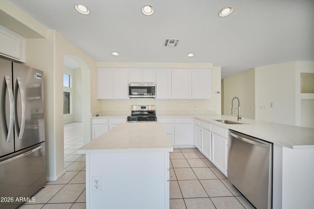 7456 W POTTER Drive, Glendale, AZ 85308