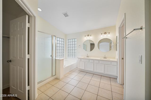 7456 W POTTER Drive, Glendale, AZ 85308