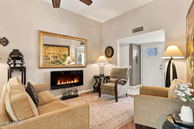 10722 W WELK Drive, Sun City, AZ 85373