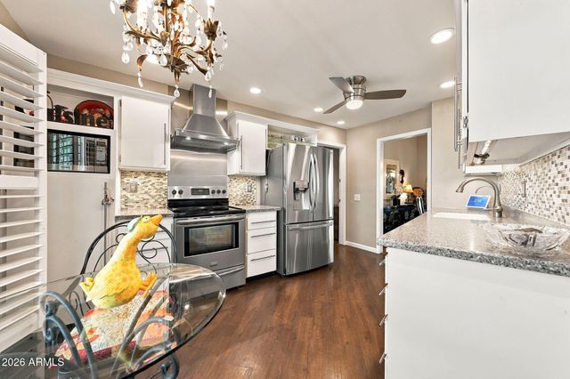 10722 W WELK Drive, Sun City, AZ 85373
