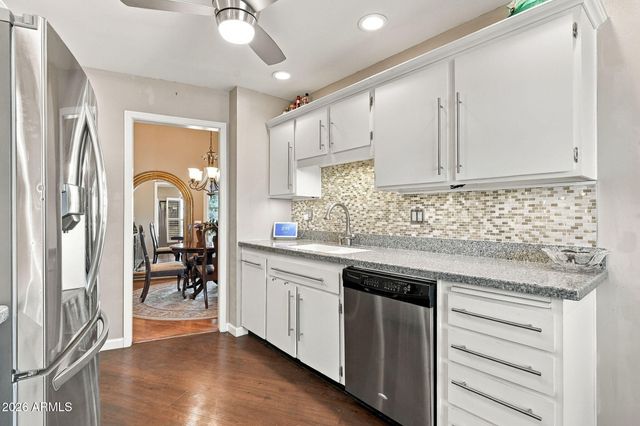 10722 W WELK Drive, Sun City, AZ 85373