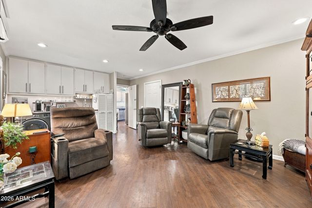 10722 W WELK Drive, Sun City, AZ 85373