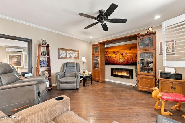 10722 W WELK Drive, Sun City, AZ 85373