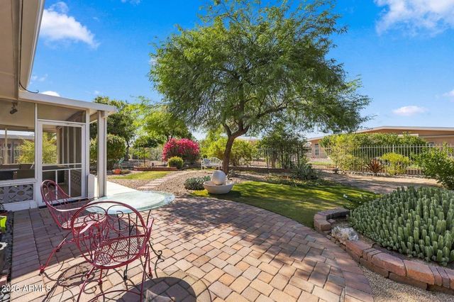 10722 W WELK Drive, Sun City, AZ 85373