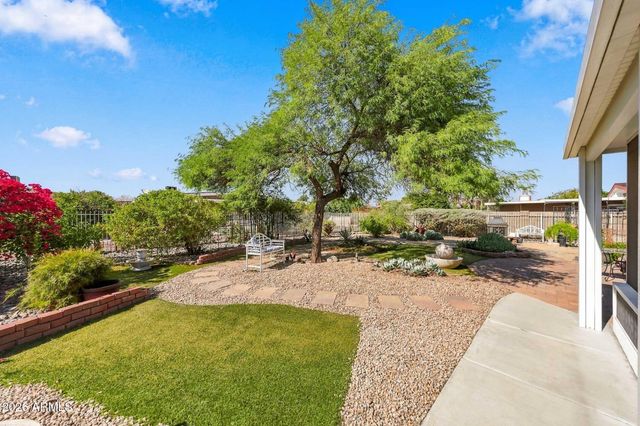 10722 W WELK Drive, Sun City, AZ 85373