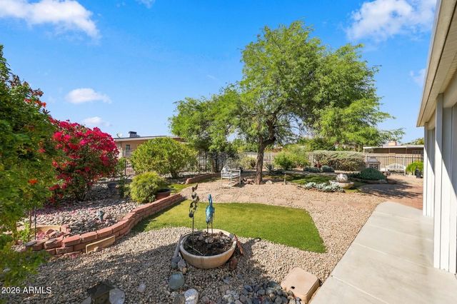 10722 W WELK Drive, Sun City, AZ 85373