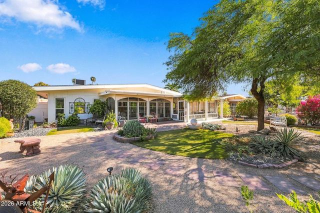 10722 W WELK Drive, Sun City, AZ 85373