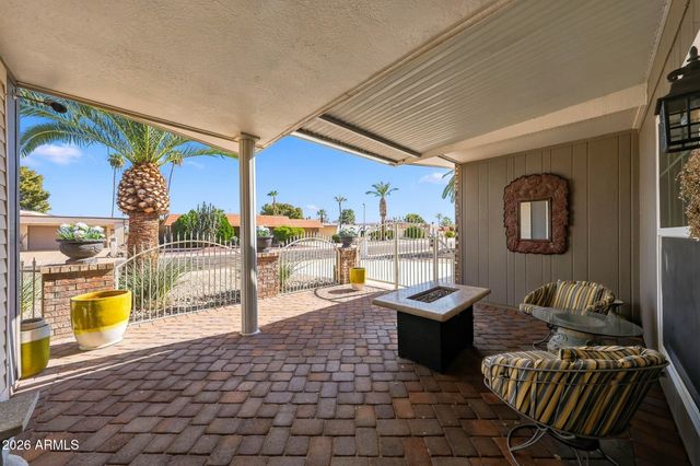 10722 W WELK Drive, Sun City, AZ 85373