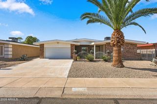 10722 W WELK Drive, Sun City, AZ 85373