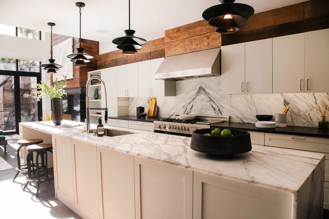 416 W 51ST Street, New York City, NY 10019