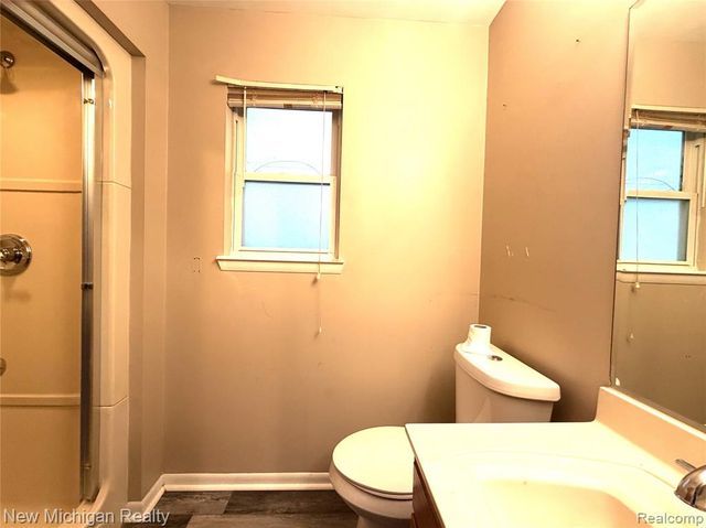 29339 Geraldine Court, Farmington Hills, MI 48336