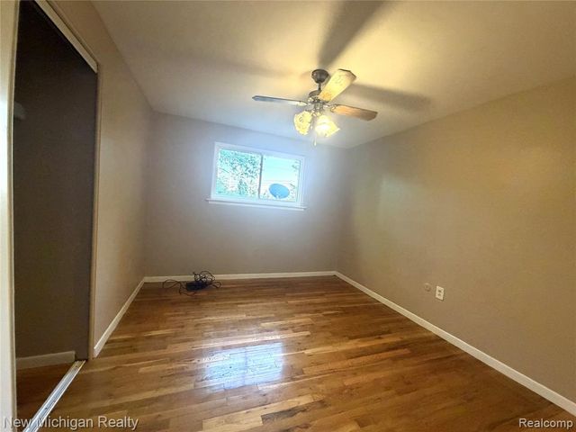 29339 Geraldine Court, Farmington Hills, MI 48336