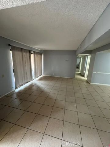 1400 W Edgehill Road 11, San Bernardino, CA 92405