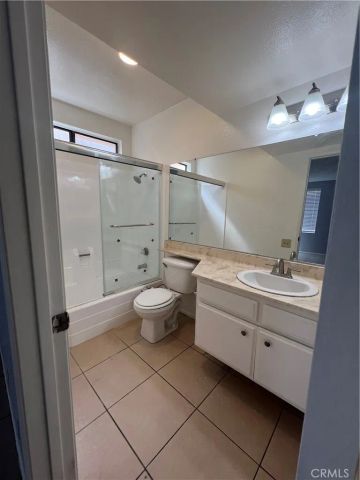 1400 W Edgehill Road 11, San Bernardino, CA 92405