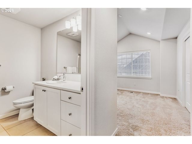 16087 Nw PRISTINE Ln, Portland, OR 97229