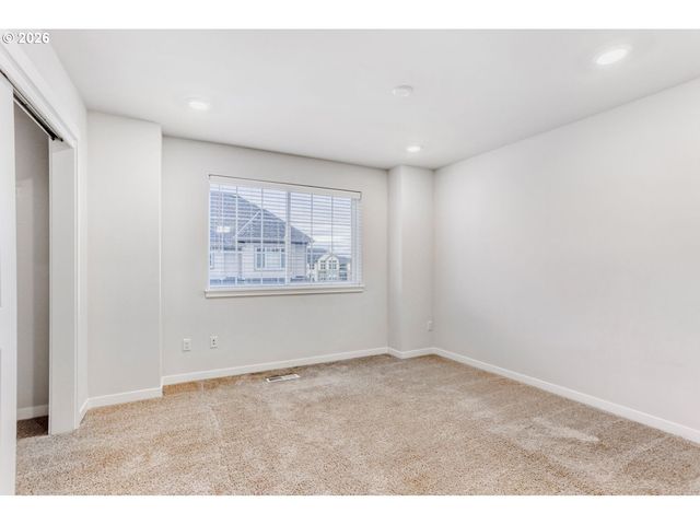 16087 Nw PRISTINE Ln, Portland, OR 97229