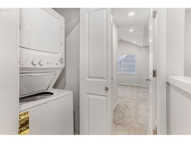 16087 Nw PRISTINE Ln, Portland, OR 97229