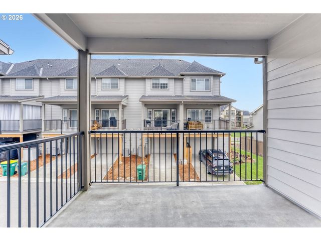 16087 Nw PRISTINE Ln, Portland, OR 97229