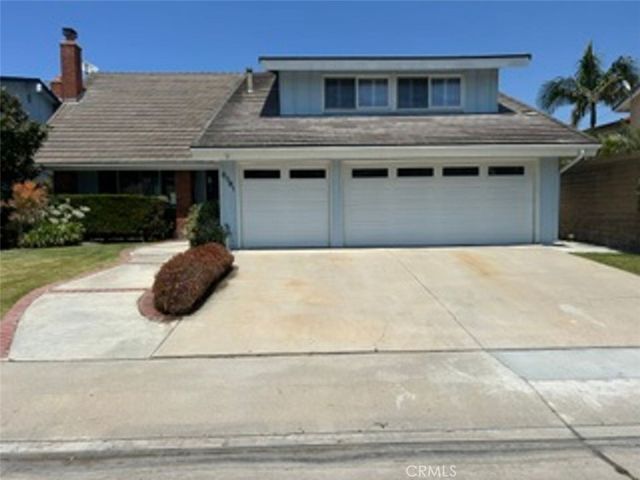 8591 Naples, Huntington Beach, CA 92646