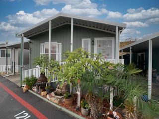 9459 Mission Gorge Rd 121, Santee, CA 92071