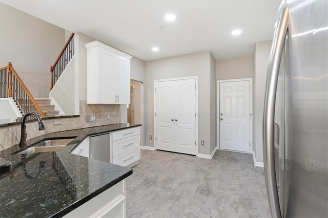 415 MOUNTAIN VIEW Lane, Woodstock, GA 30188